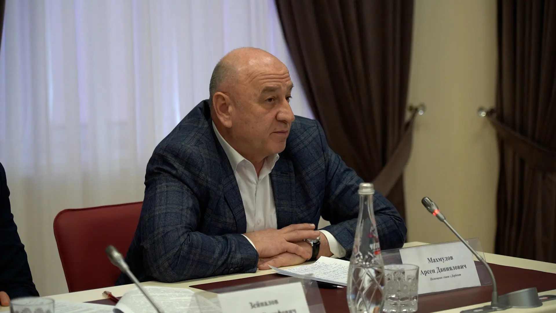 «Диалог мира. Связь религий и народов». В Дербенте обсудили работу по сохранению межконфессионального мира